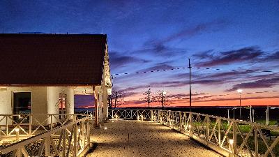 Promenenada nocą  fot. Gabriela Garbowska